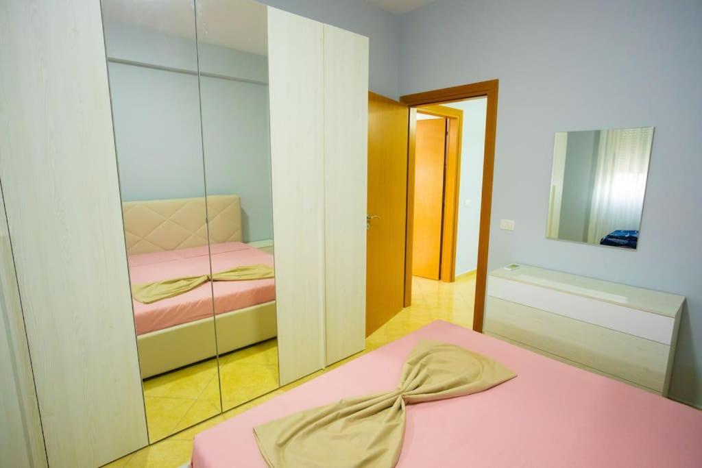 Apartment In Vlore Kejvi Exterior photo