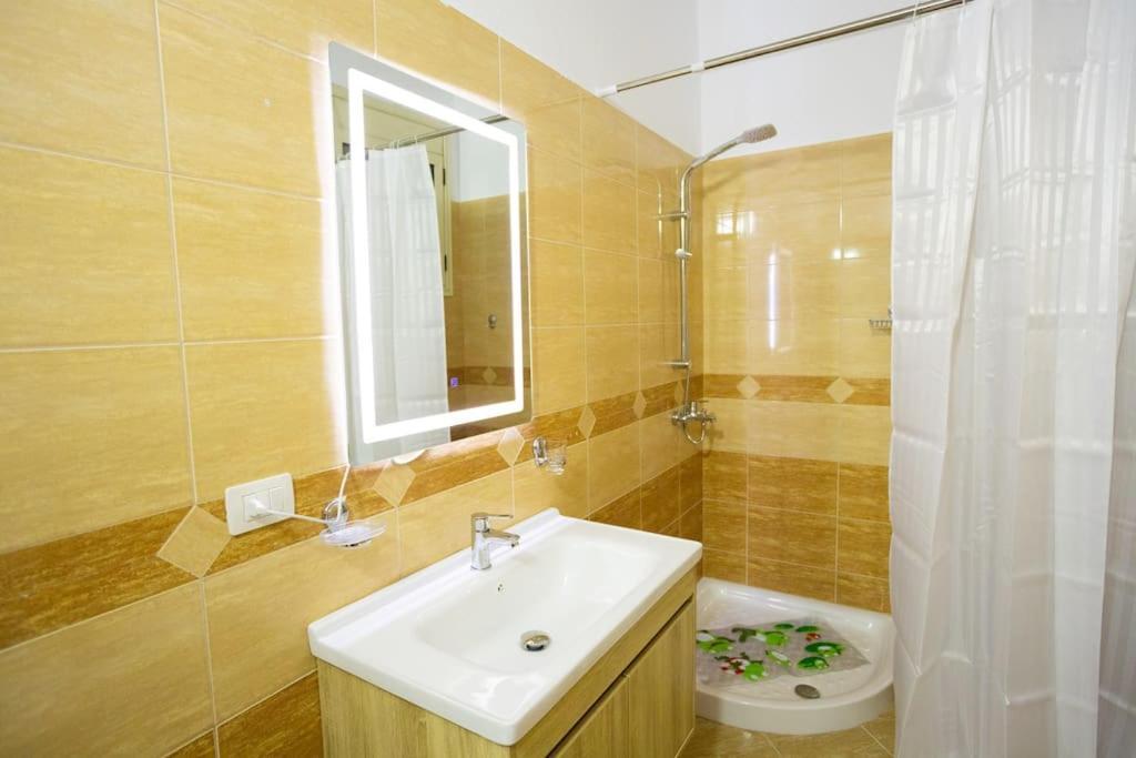 Apartment In Vlore Kejvi Exterior photo